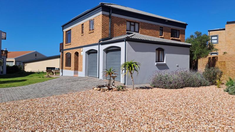 3 Bedroom Property for Sale in Jongensfontein Western Cape